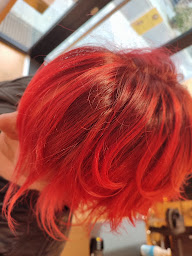 Photo n°12 de BRUNE HAGONDANGE à Hagondange (Salon de coiffure)