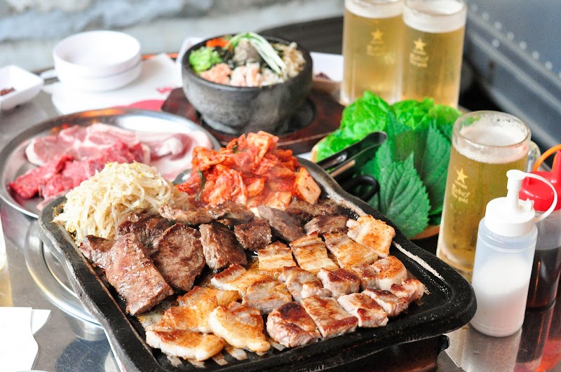 韓国焼肉 トントン