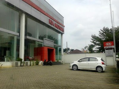 Photos of KIA Mobil Indonesia