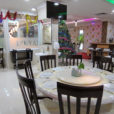 Photos of D' Ryan Resto