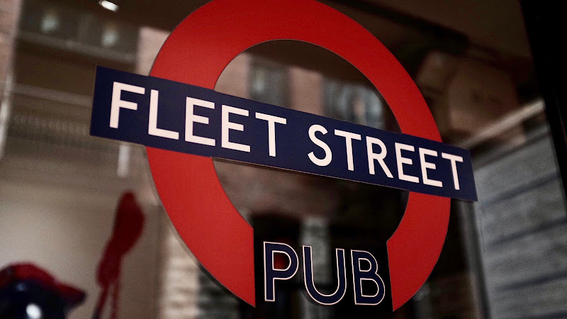 Fleet Street Pub — photo