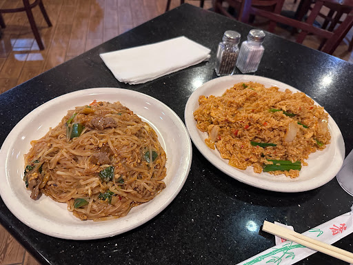 Tomy Thai Gallery - United States