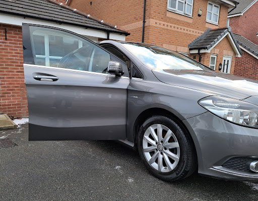 PDM Valeting Logo