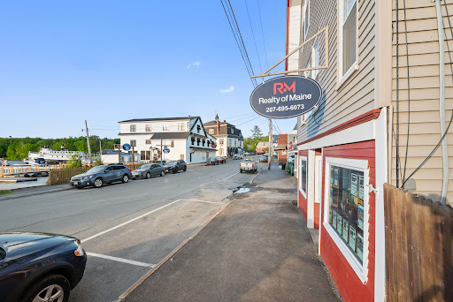 Realty of Maine - Moosehead Lake Region - Thumbnail