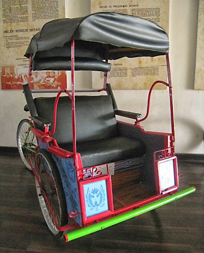Photos of Museum Becak Indonesia