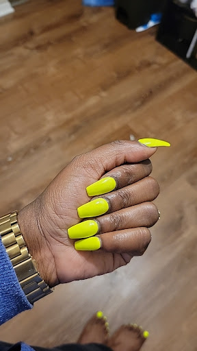 LC's Nails - Visual