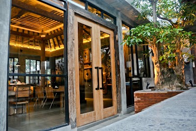 Photos of Old Wood Bistro n Bar