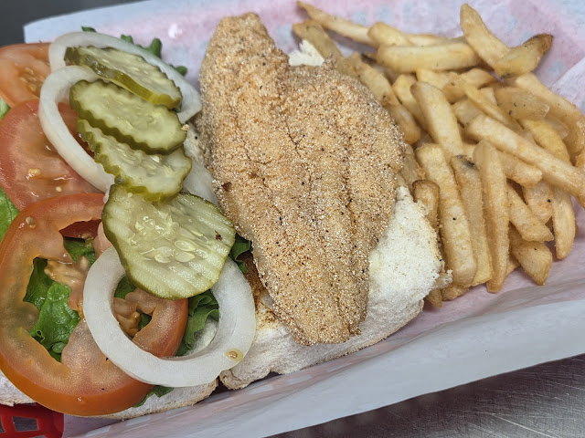 Dowds Catfish & BBQ by null