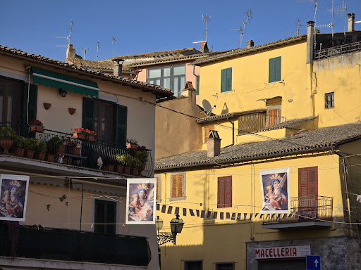 L'emporio Capodimonte - Thumbnail