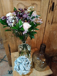 Photo n°11 de Les Bouquets de Marie à Saint-Romain-le-Puy (Décorateur.rice floral.e)