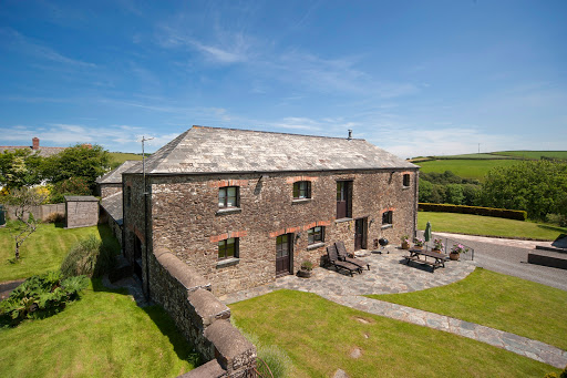 Woodlands Manor Farm