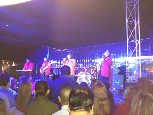 Los Globos - Visual