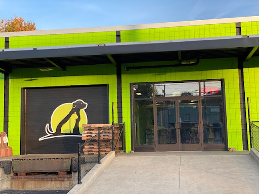 Eastern Pet Supply LLC - Doggie Daycare *Grooming *Pet Supplies