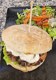 Photo n°43 de Pizzeria restaurant Don K'millo à Locoal-Mendon (Restaurant)