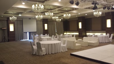 Photos of Everest Hotel & Spa