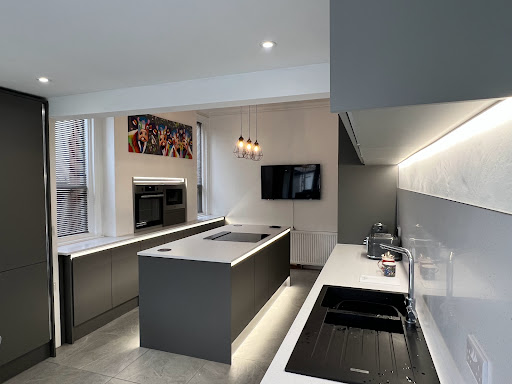 Ryan Electrical Services - Visual