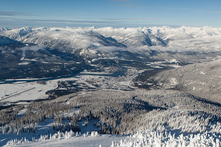 Mackenzie Peak Law Corporation Suite 201, 217 Mackenzie Ave PO Bx 2699, Revelstoke, BC V0E 2S0, Canada
