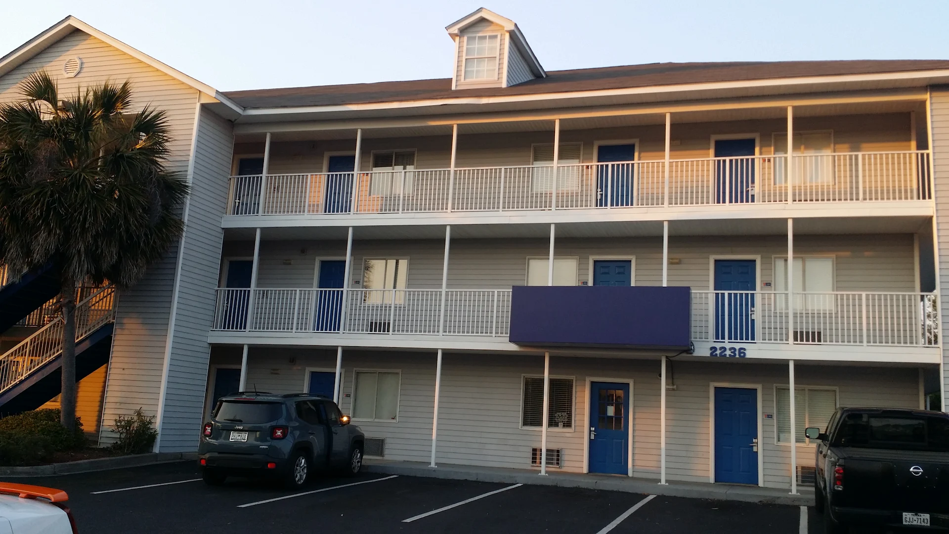 InTown Suites Extended Stay Charleston SC - West Ashley