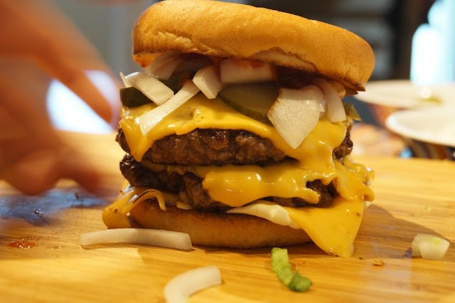 Barrels Burgers & Beer "CITY"