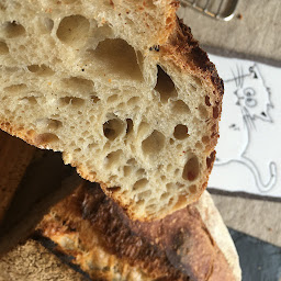 Photo n°31 de Boulangerie du Pain Perché à Botmeur (Boulangerie)