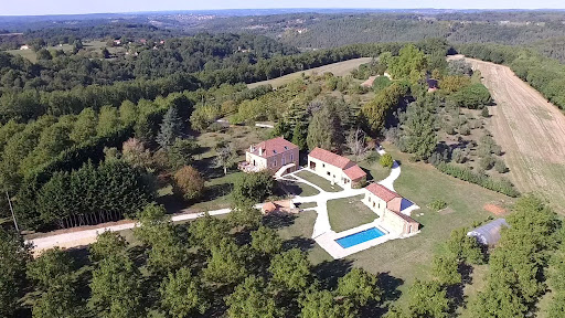 Photo de Villa de vacances avec piscine du Domaine de Pémejot