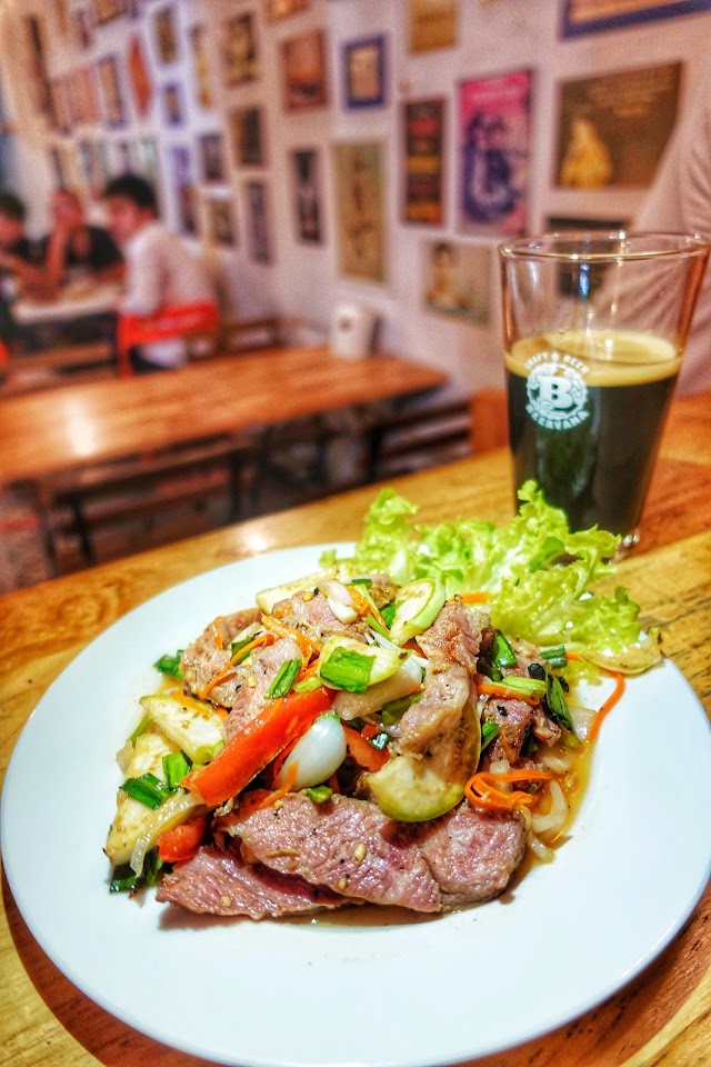Casa Blue Craft Brews & Delicacies : Craft Beer Venue
