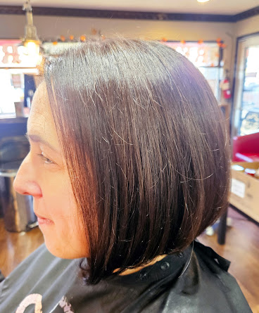 The Red Chair Salon by null