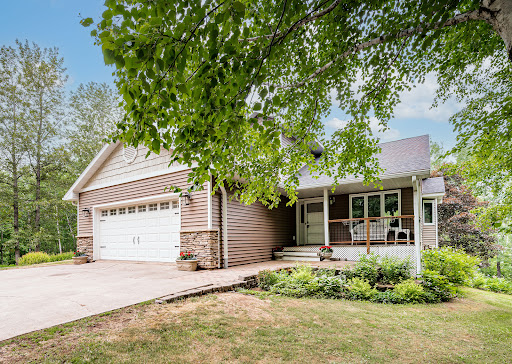 Katie Carter Realtor Abundant Life Team
