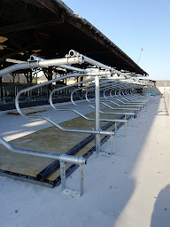 Photo n°3 de SARL Pinsard à Trémorel (Fournisseur de matériel agricole)