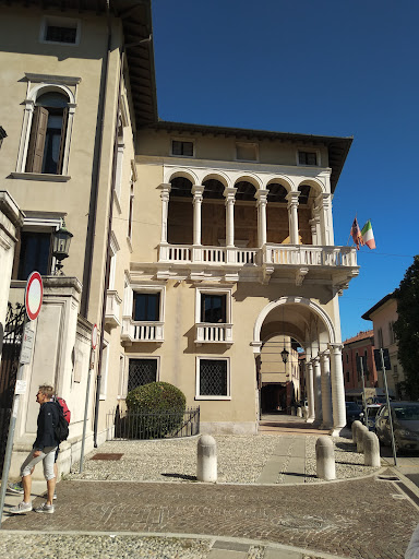 Ventidue Snc di Zanella Maria Cristina e Plozzer Giulia