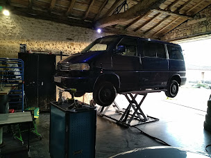 Photo n°15 de Garage Mtap spécialiste Van VW à Dignac (Garage automobile)