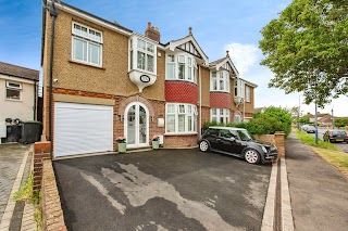 Grosvenor Hill Estates Ltd (In Partnership with Keller Williams UK)