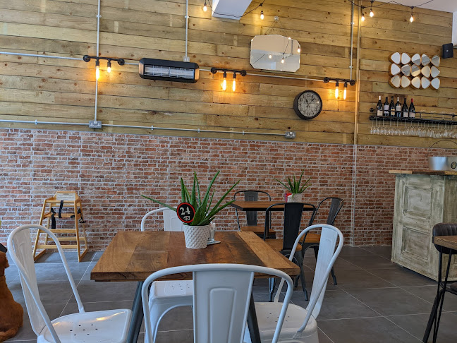 City Place - Coffee shop