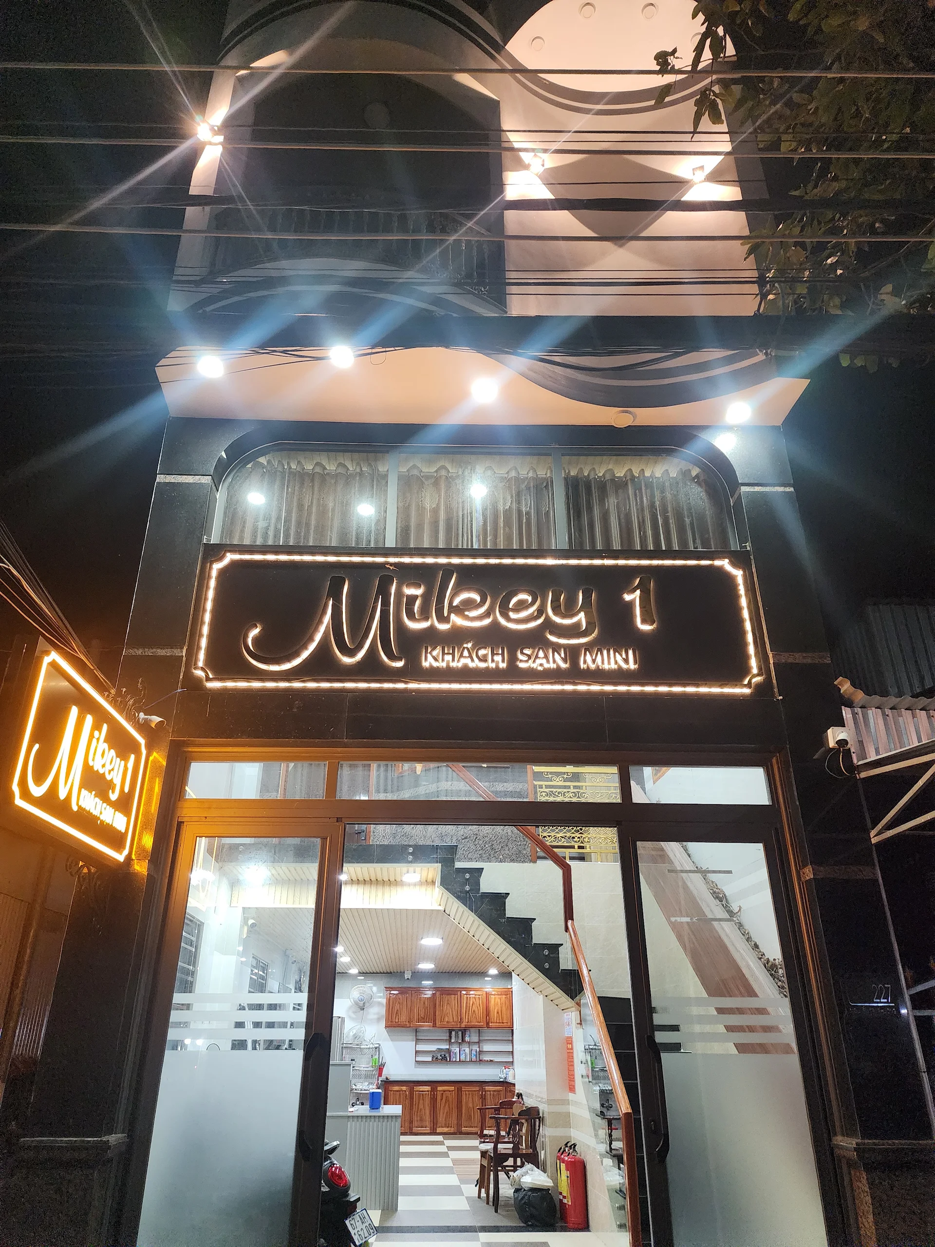 Khách sạn mini Mikey 1