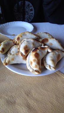 Paco Cuellar Empanadas Y Sercicio de Catering, Author: Esteban Iozzia