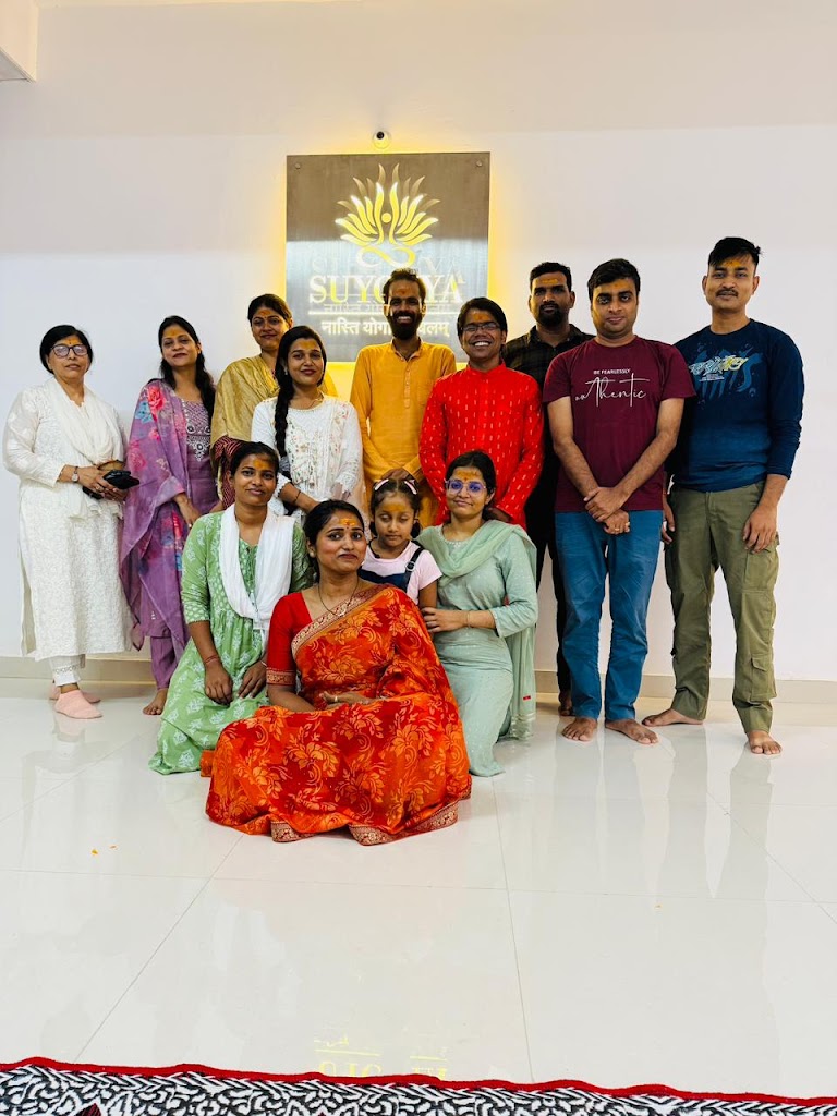 Suyogya Naasti Yogaatprm Bln