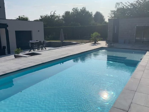 Photo de COCKTAIL PISCINE ORANGE à Courthézon (84350)