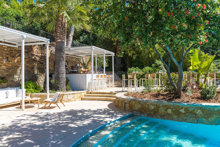 Hôtel Le Bailli de Suffren by null