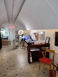 Photo n°4 de LE THÉÂTRE DE L'IDENTITÉ à Bordeaux (Tatoueur)