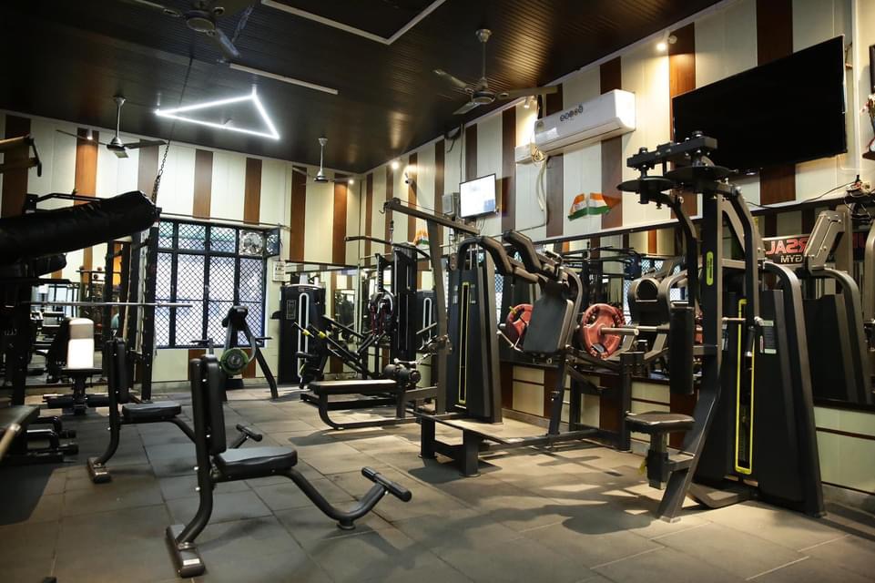 Universal Fitness Gym