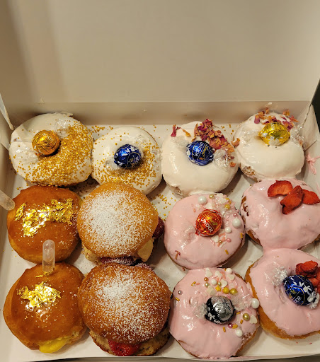 Tay's Donuts - Thumbnail
