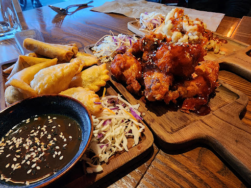 NomNom Kitchen - Thumbnail