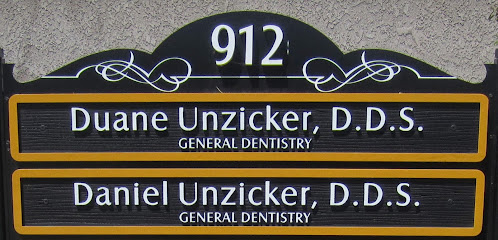 Daniel W Unzicker DDS