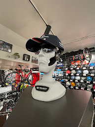 Photo n°12 de CYCLING UNIVERS à Chalon-sur-Saône (Magasin d'articles de sports)