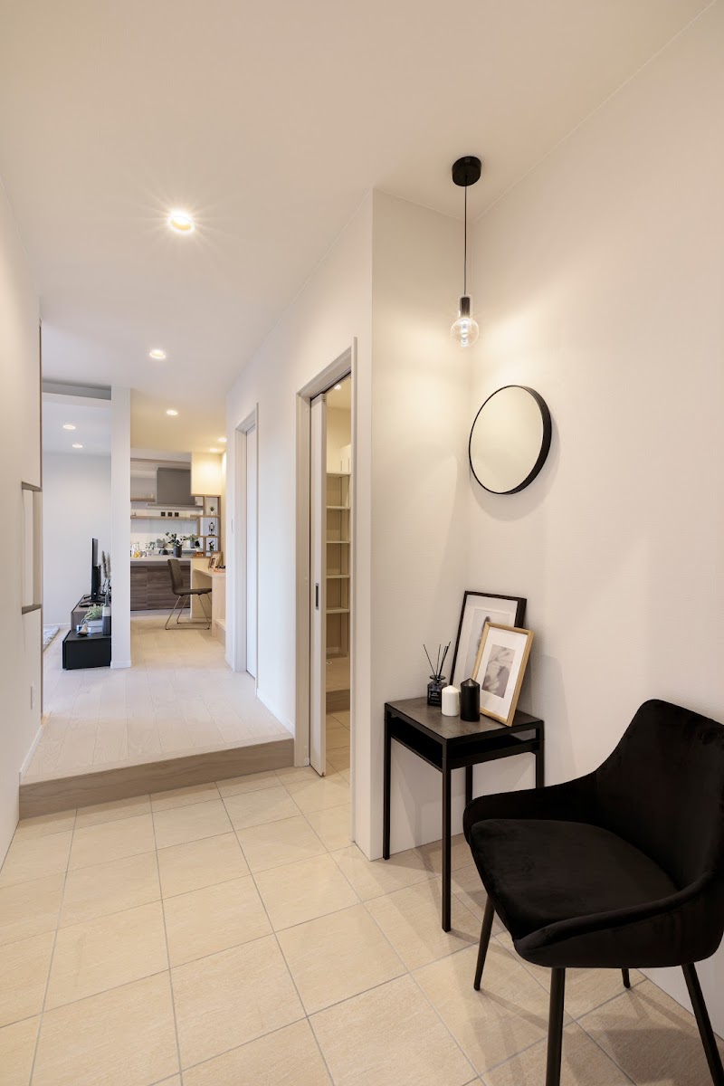 東宝ホーム(株) 宗像店