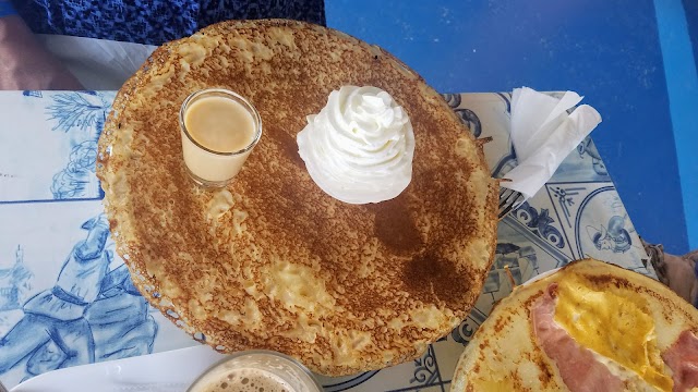 Diana's Pancakes Place