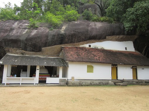 Bambaragala Raja Maha Viharaya, Author: Chamara Perera