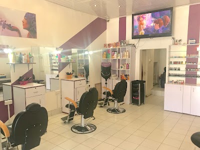 beauty-salon