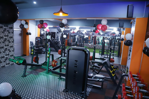 STORM FITNESS GYM (UNISEX)