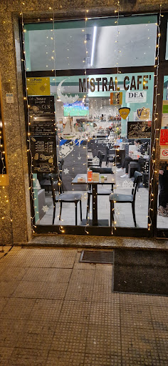 Mistral Cafe' - Visual